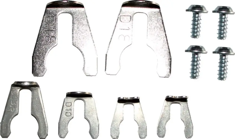 Befestigungsset bestehend aus mehreren Metallklammern und Schrauben zur Montage, geeignet für Systeme der Marke Wolf, speziell für hydraulische Anwendungen.